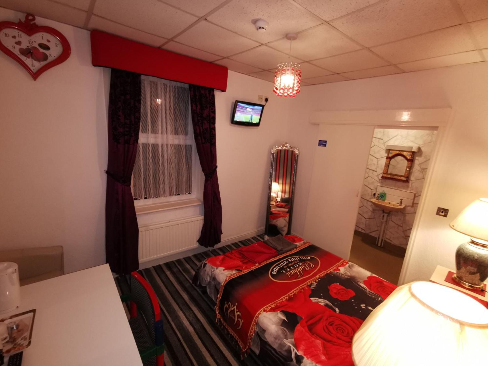 Bukhari Hotel Blackpool Pokoj fotografie